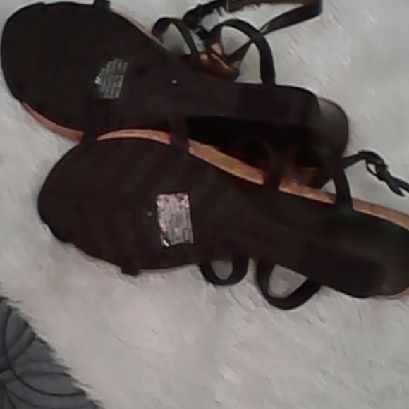 Brown Sandals - Picture 2 of 3